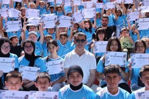Kapaklı Belediyesi Yaz Spor Okulları'nda 2 Bin 500 Öğrenci Sertifikalarını Aldı